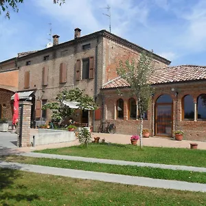 La Cascina Hotel